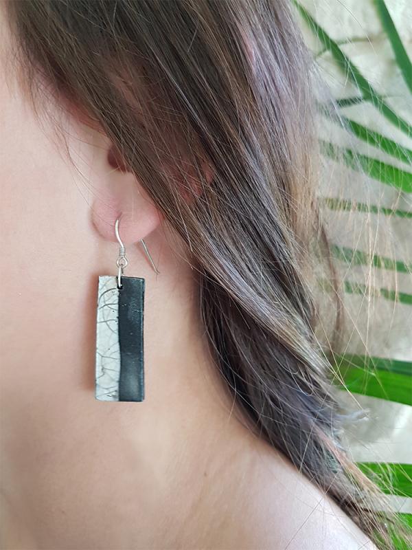 Boucles d'oreilles raku rectangulaires